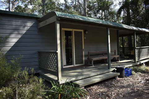 Jervis Bay Cabins & Hidden Creek Campsite - Australia Accommodation 2