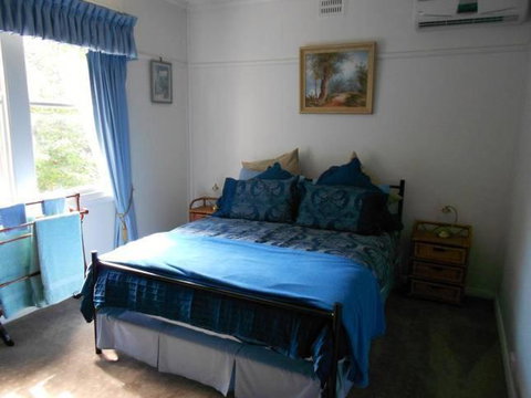 Hillview Oak B & B - Australia Accommodation 4