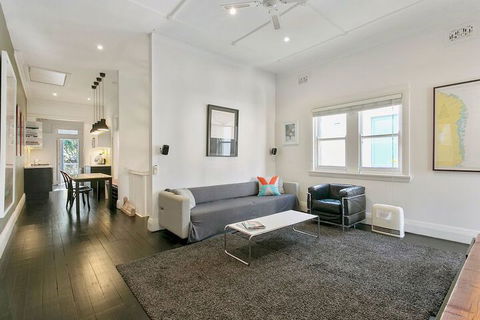 Jacques Avenue - Australia Accommodation 5