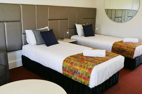 Country Capital Motel - Australia Accommodation 5