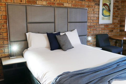 Country Capital Motel - Australia Accommodation 4
