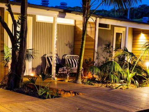 Pinetrees Lodge - Australia Accommodation 4
