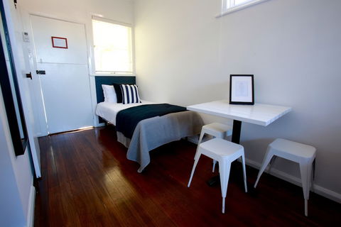 Tea Gardens Hotel - Australia Accommodation 3