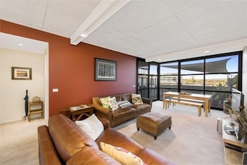 Accommodate Canberra - Dockside - Australia Accommodation 4
