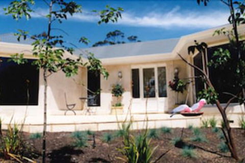 The Retreat At Stirling - Australia Accommodation 7