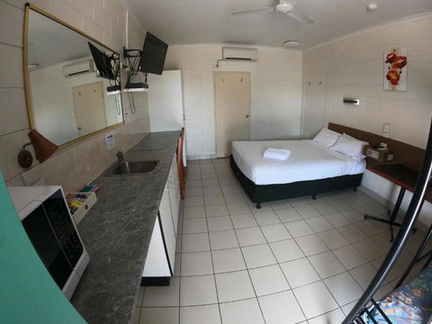 Coolabah Motel Townsville - Australia Accommodation 3