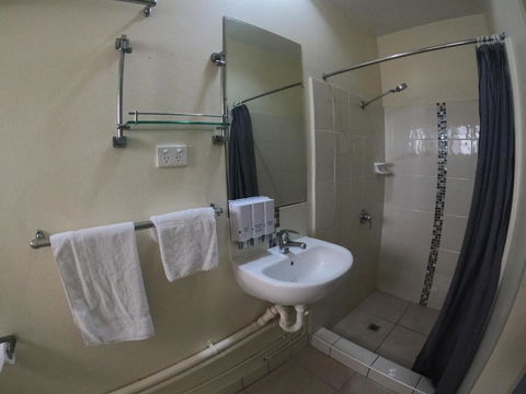 Coolabah Motel Townsville - Australia Accommodation 1