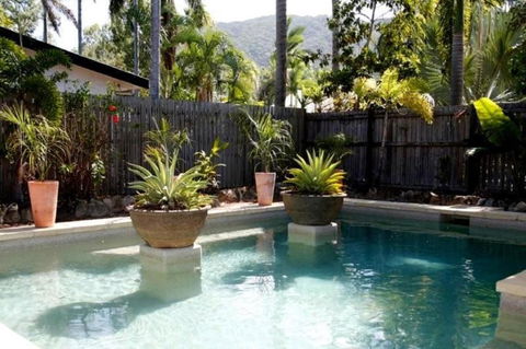 Jambala Beach House - Australia Accommodation 4