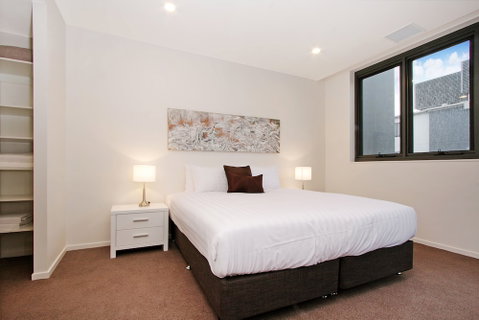 Accommodate Canberra - IQ - Braddon - Australia Accommodation 3