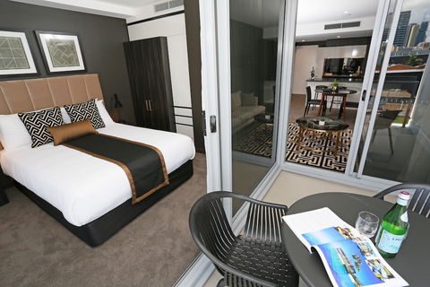 Alex Perry Hotel & Apartments - Australia Accommodation 2