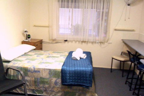 Affordable Gold City Motel - Australia Accommodation 2