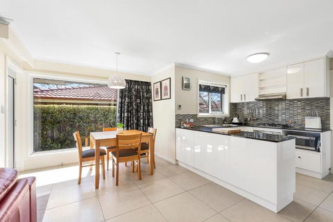 City One Apartment - Australia Accommodation 4
