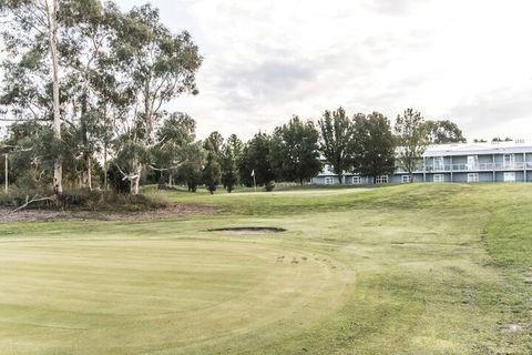 Abode Narrabundah - Australia Accommodation 1