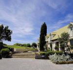 Caledonian Inn - Australia Accommodation