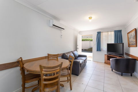 Apollo Lodge - Australia Accommodation 4