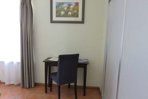 Ochre Moon B&B - Australia Accommodation 6