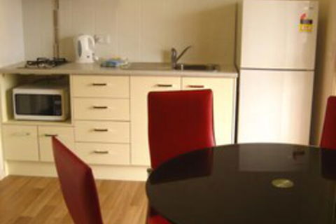 Australian Motor Homes Tourist Park - Australia Accommodation 5