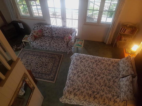 Brookvale House Balingup - Australia Accommodation 4