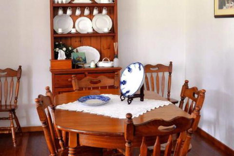 La Sila Homestead On Marrowbone Cutest Cottage In The Hunter With Killer Views - Australia Accommodation 2