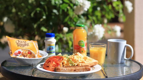 All Travellers Motor Inn - Australia Accommodation 1