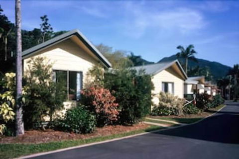 Cairns Crystal Cascades Holiday Park - Australia Accommodation 2