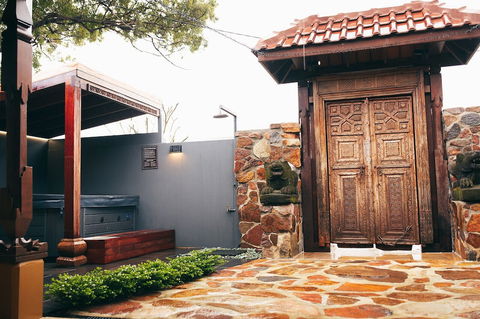Bali At The Bay - Australia Accommodation 0