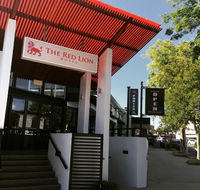 The Red Lion Hotel - Australia Accommodation
