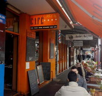 Cafe 2000 - Australia Accommodation