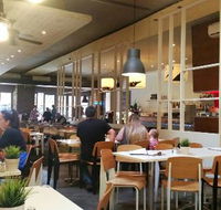 Creme Lounge - Australia Accommodation