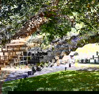 Cardinia Park Hotel - Australia Accommodation