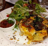 Seasons Restaurant at Cloudehill