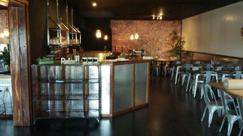 Platinum Brew - Australia Accommodation 0