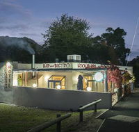 Kookaburra Hotel - Australia Accommodation
