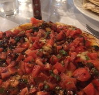 Caruso's Woodfired Pizzeria - Australia Accommodation