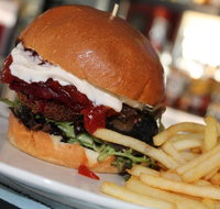 Bullpen Sports Diner - Australia Accommodation