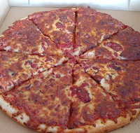 Julio's Pizza - Australia Accommodation