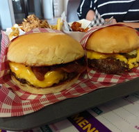 Sneaky Burger - Australia Accommodation