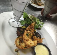 Steelers Seafood  Grill - Australia Accommodation
