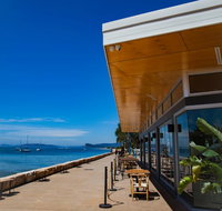 The Box on the Water - Australia Accommodation