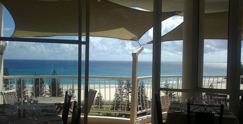 Cazzy's At The Top - Australia Accommodation 7