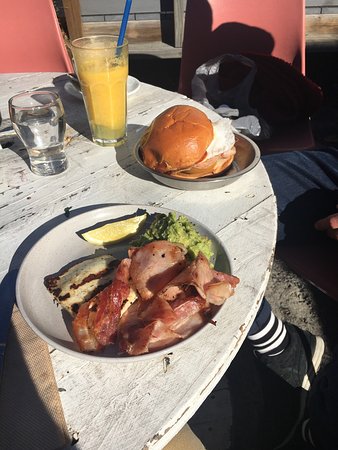 Mount Keira NSW Australia Accommodation
