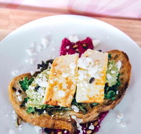 Lulus Cafe Poke - Australia Accommodation