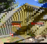 Machina Coffee Donuts - Australia Accommodation