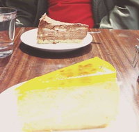 Acland Continental Cakes - Australia Accommodation