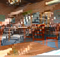 Oliver's Real Food - Australia Accommodation