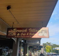 Berwick Village Cafe - Australia Accommodation