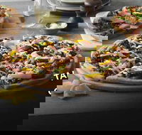 Crust - Australia Accommodation