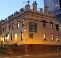 Harts Pub - Australia Accommodation