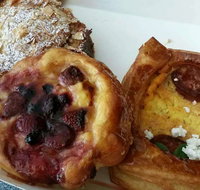 Uprising Kitchen and Bakery - Australia Accommodation