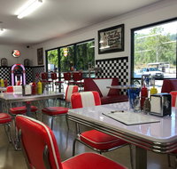 Zarby's Caf - Australia Accommodation